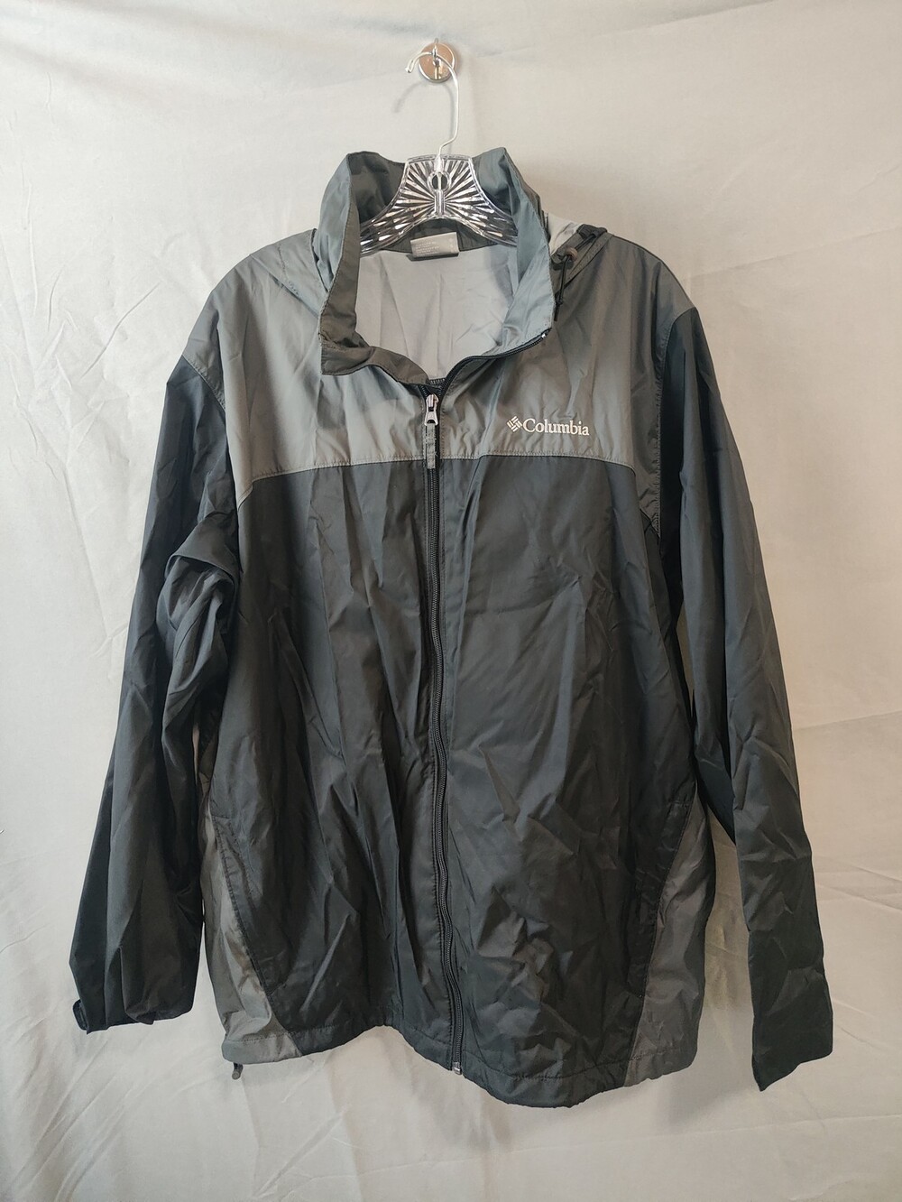 Columbia Jacket Mens Large Gray Hooded Full Zip Windbreaker Outdoors Lightweight